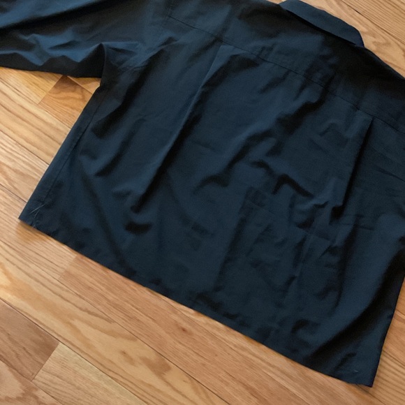 Athleta Black Button-Front Lightweight Shirt NWOT cropped large performance - Picture 12 of 13